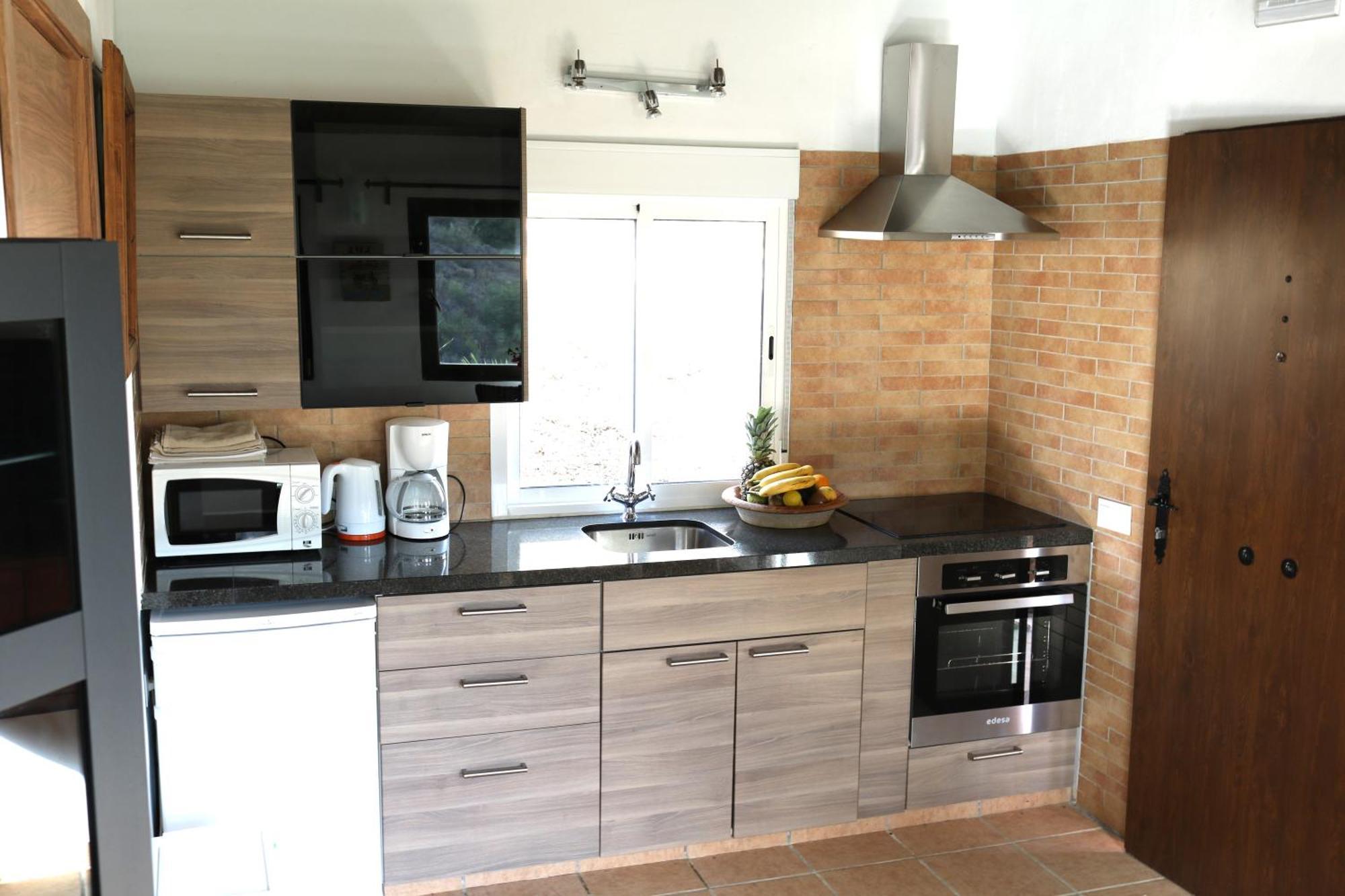 Private Detached Chalet With Own Jacuzzi Mi Dushi Tolox Exterior photo