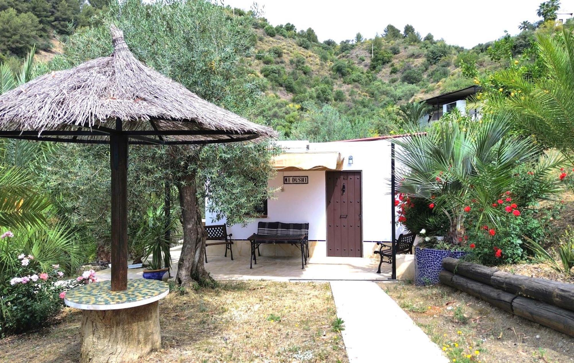 Private Detached Chalet With Own Jacuzzi Mi Dushi Tolox Exterior photo
